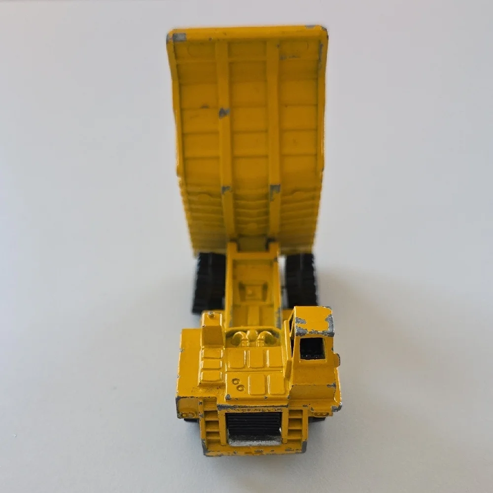 Hot Wheels 1979 CAT Yellow Dump Truck